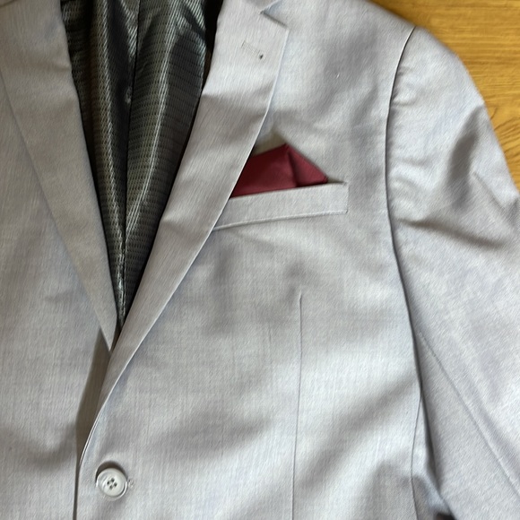 Suits & Blazers Portabella New York Light Gray Three Piece Suit